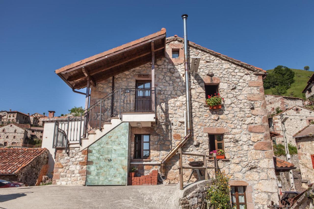 Apartamentos Rurales El Tio Pablo Picos De Europa Tresviso Exterior photo